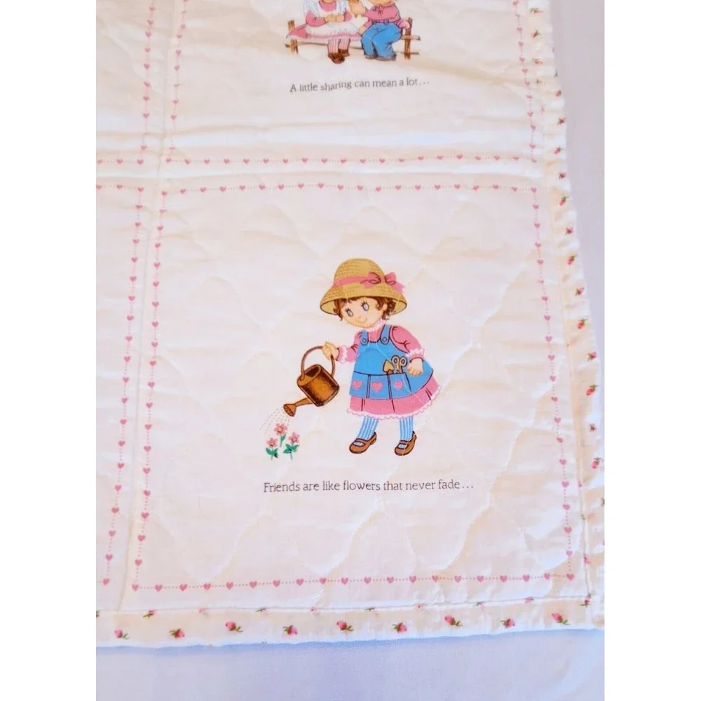 VTG‎ Handmade Baby QUILT Crib/Lap Blanket 